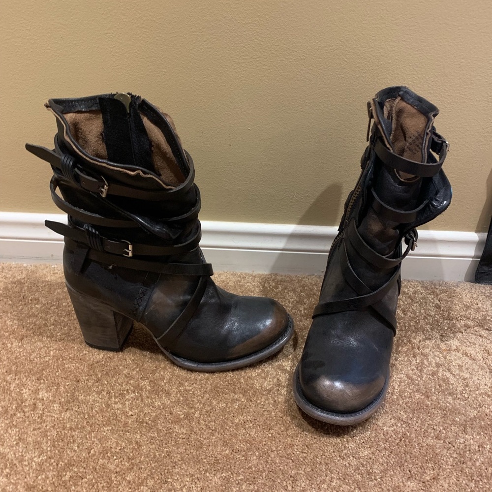 Freebird by Steven Baker Boots 10